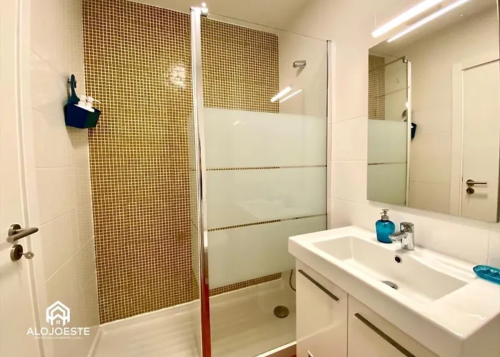 água à Vista - Apto Com 2 Quartos E Piscina Ericeira