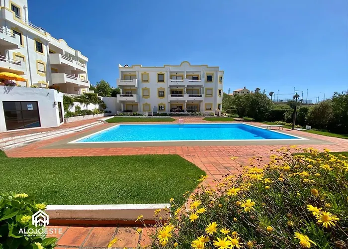 Agua A Vista - Apto Com 2 Quartos E Piscina * Ericeira